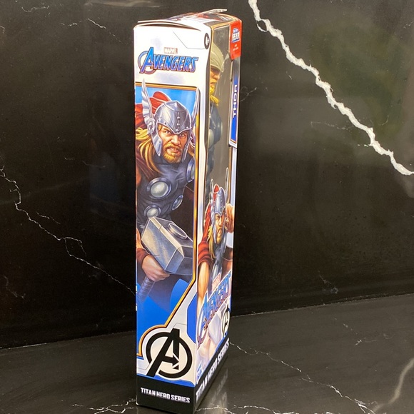 Thor Marvel Avengers toy Titan Hero Series Hasbro NWT - Picture 5 of 6